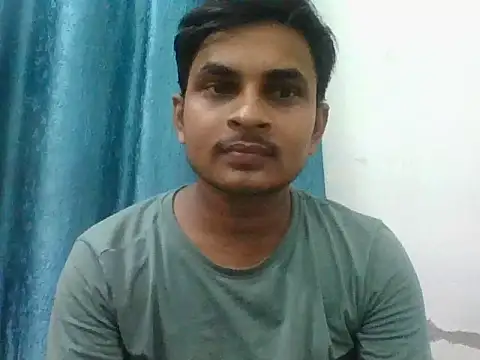 Chat XXX ao vivo de Sumit_LkO