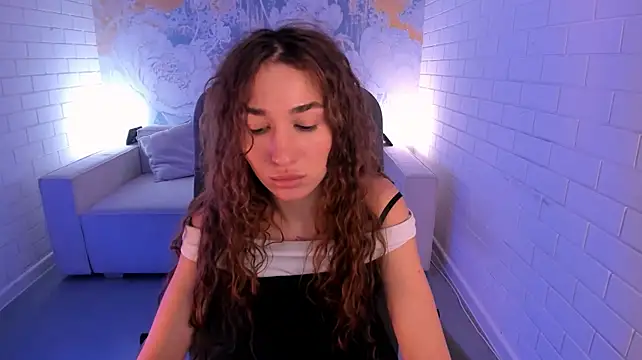AsterBlom élő XXX-chatje