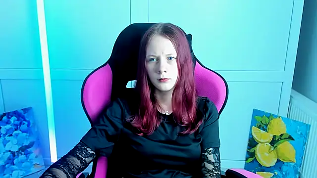 Chat +18 de Skylar_spring ao vivo