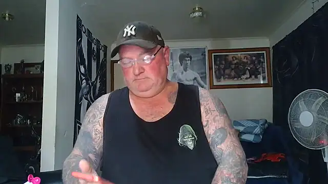 Show Webcam de KINKYBLUEYES69