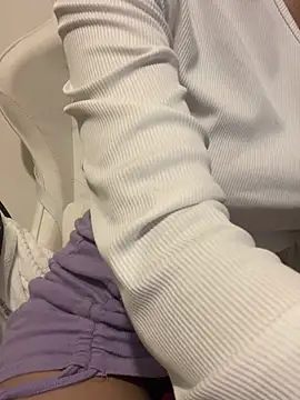 XXX chat uživo modela DulceMya