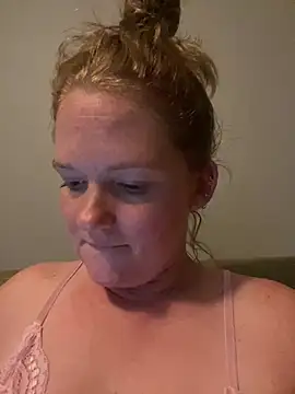 Chatroom XXX en direct de kaylababyluv