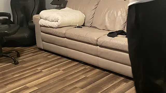 Czat XXX na żywo – flexingplexico