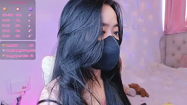 Mie_Mie21 即時 XXX 聊天
