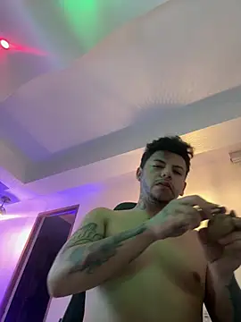 Chat XXX en directo de LujuriaINK