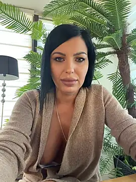 ReynaMorel Live XXX-Chat
