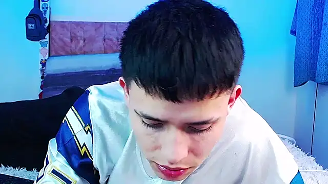 Chatroom XXX en direct de _justinmoon2