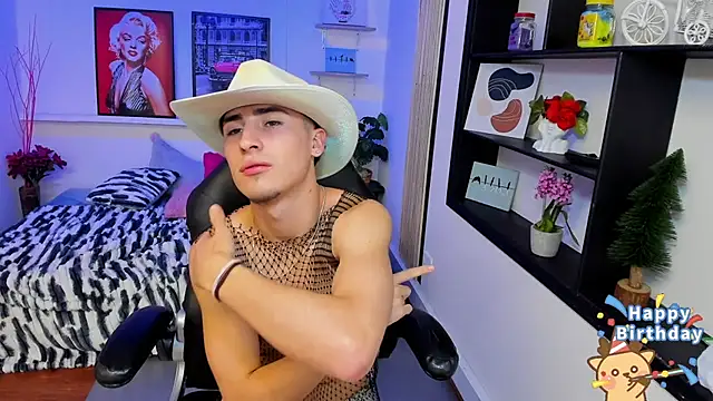 Benji23_ live XXX chat