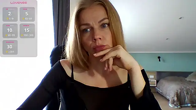 Tina5394: онлайн-секс-чат