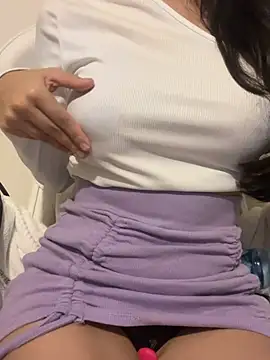 DulceMya Chat XXX in diretta