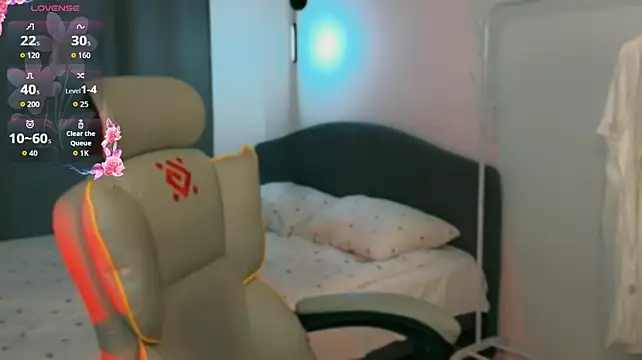flaremoon Chat XXX in diretta