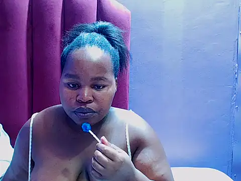 AFRICANDreamGirl Adlı Modelin Canlı XXX Sohbeti