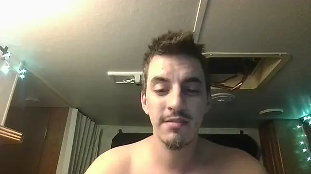 luverrboyy Chat XXX in diretta