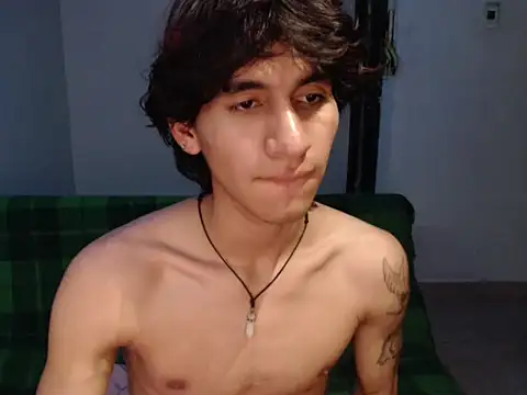 ElliotAzert Live XXX-Chat
