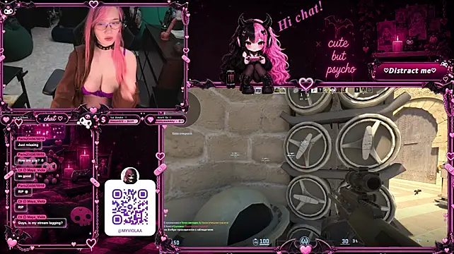 Maya_Viola élő XXX-chatje