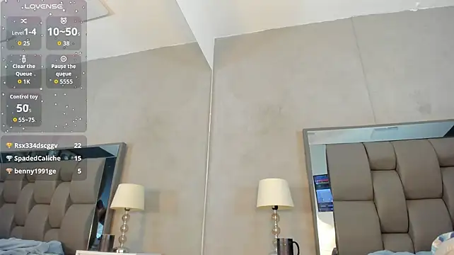 heidi_aldridge Chat XXX live