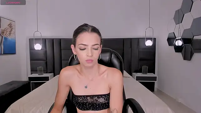 KeylaPalmer 现场XXX聊天