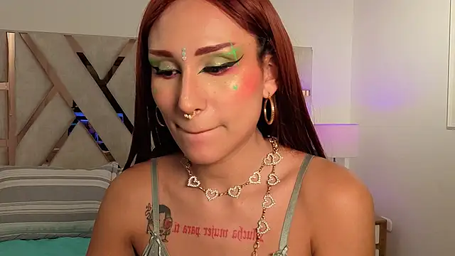 auravg Live XXX-Chat
