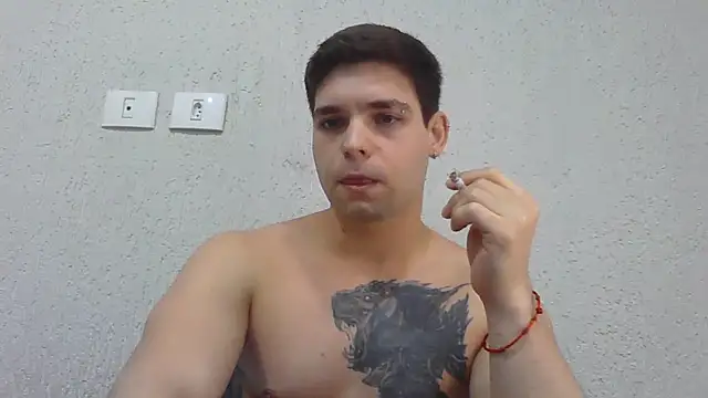 Zure-xxxn Live XXX chat