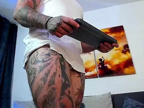XXX chat uživo modela Dave_Max93