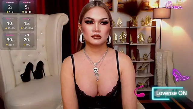 PrettyCockAthena Adlı Modelin Canlı XXX Sohbeti