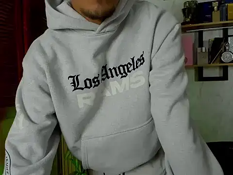 milan_2006n Live XXX chat