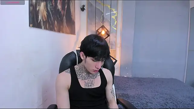 Онлайн чат XXX Cry_thereal