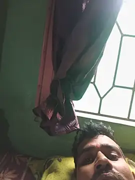 priya_bindass 即時 XXX 聊天