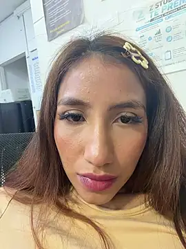 naomiii__'s Live XXX Chat