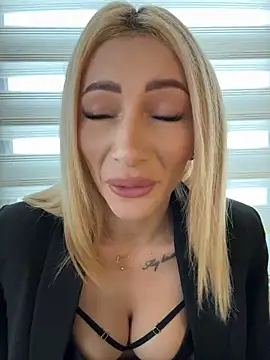 AngieShae Live XXX-Chat