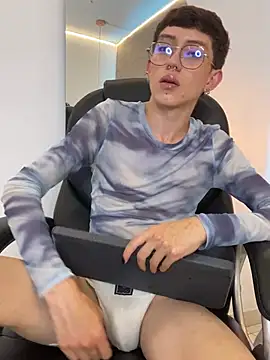 SweetDareX Live XXX Chat