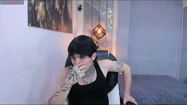 Онлайн чат XXX Cry_thereal