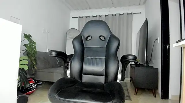 Chat +18 de Christopher_Well ao vivo
