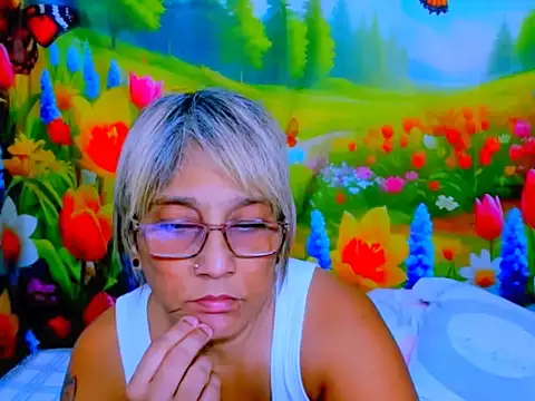 indianroxy Chat XXX in diretta