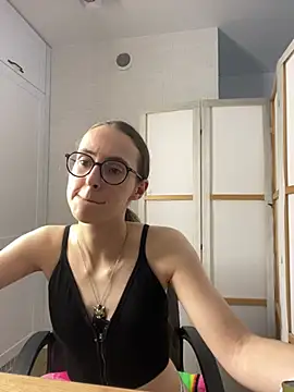 Chat XXX en directo de MartiniiSelenna