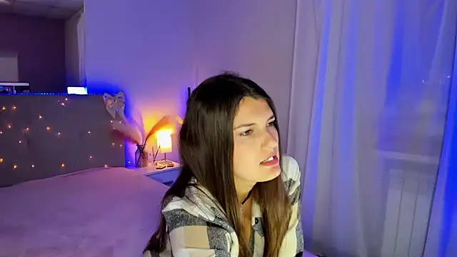 دردشة Laura_Leee الجنسية المباشرة