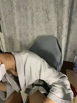 Zhang_yiovo – Live XXX-chat