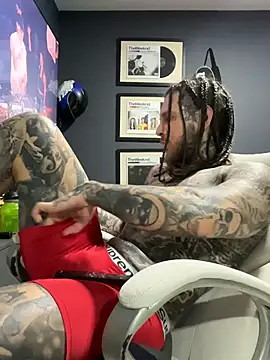 Chat +18 de ThomasHells ao vivo
