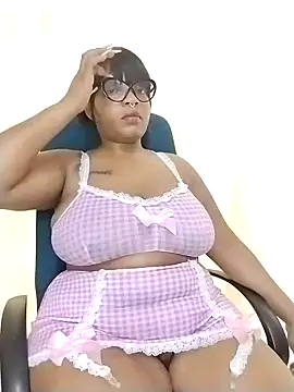 XXX chat uživo modela SweetestBootyXxX