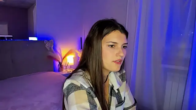 دردشة Laura_Leee الجنسية المباشرة