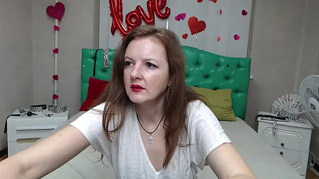 Živý XXX chat MeganPirs
