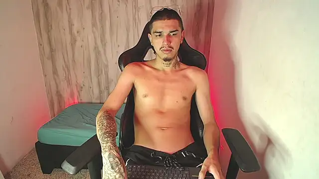 Онлайн чат XXX Tayson_Hot