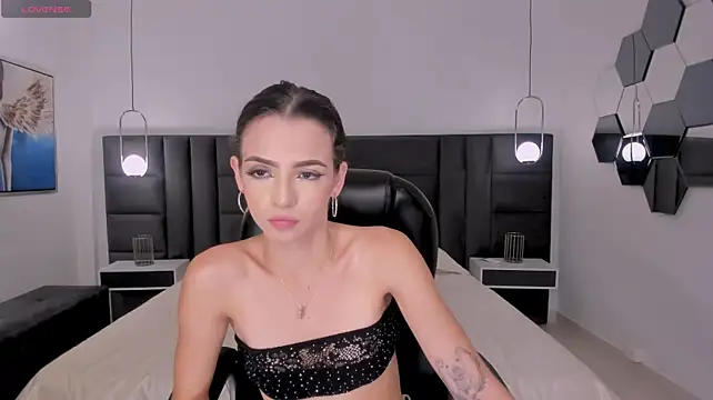 KeylaPalmer 现场XXX聊天