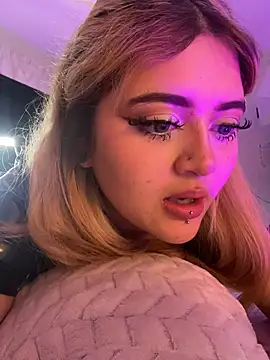 lya_nekko_ Chat XXX live