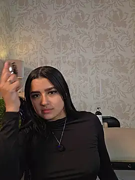 Emilygh1_ Chat XXX live