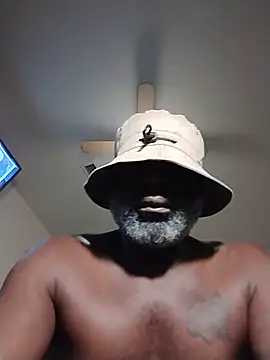 Chat XXX ao vivo de Tremainebigg