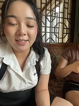 Chat XXX en directo de Luna-girl