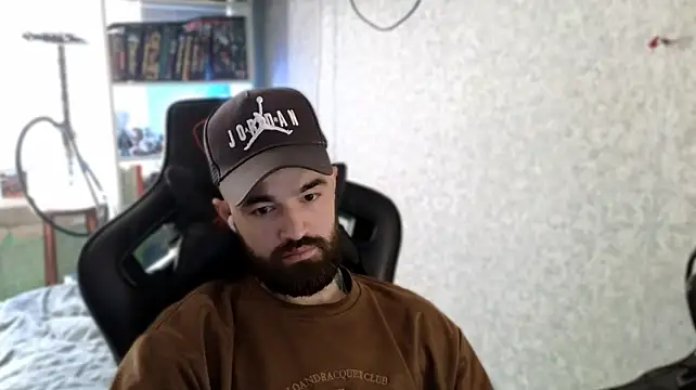 Živý XXX chat _Serious_Man