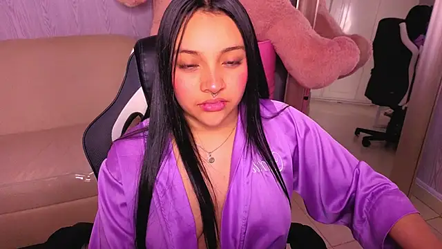 Živý XXX chat lia_harper_t