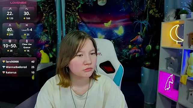 Chat +18 de MillieMoor ao vivo